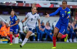 France-Angleterre EN DIRECT : Les Bleues passent un gros test à Saint-Etien…