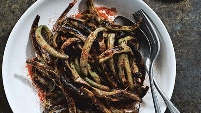 Grilled Green Beans with Memphis Dry Rub