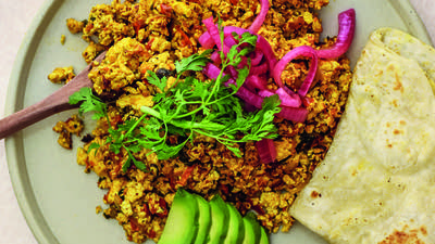 Tofu A La Mexicana (Mexican Tofu Scramble)