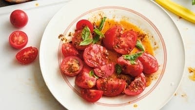 Juicy Tomatoes With Italian Chile Crisp