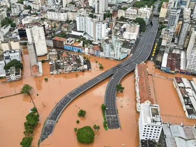 Em Porto Alegre, obras acontecem a passos lentos 6 meses após enchente