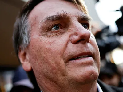 “Chifre em cabeça de cavalo”, diz Bolsonaro sobre inquérito do golpe de Estado