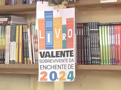 Livros que sobreviveram à enchente no RS viram estrelas para leitores gaúchos