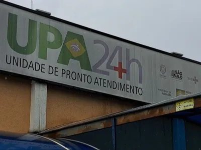 Pai e mãe que levaram bebê de 1 mês morto à UPA são presos suspeitos de matarem a filha