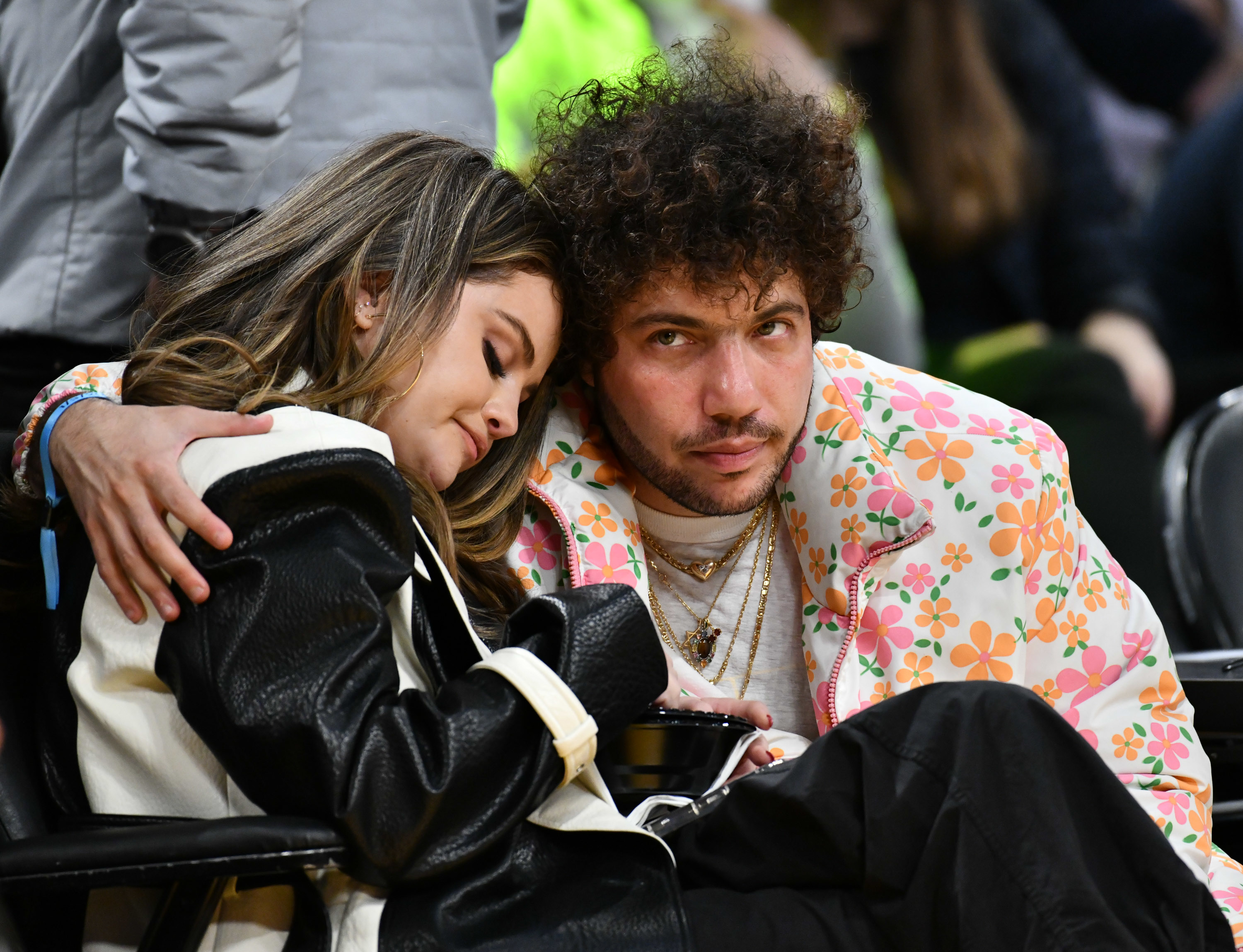 Selena Gomez and Benny Blanco courtside at a basketball game