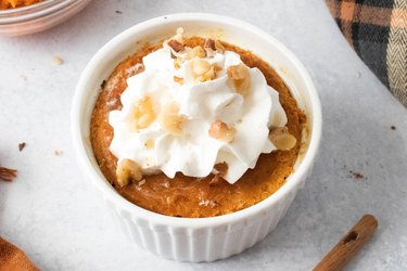 Single-serving pumpkin pie