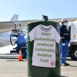 Airlines Demonstrate the Benefits and Challenges of Getting to Net Zero