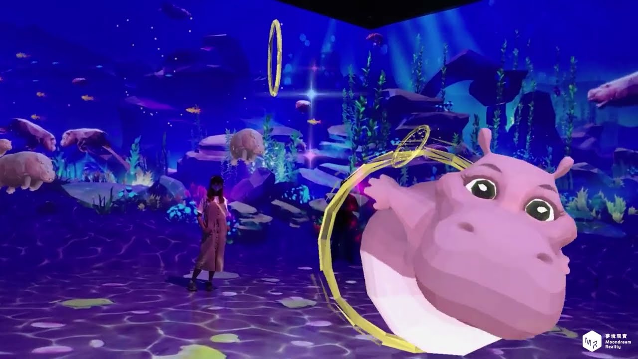 Underwater Hippo Circus