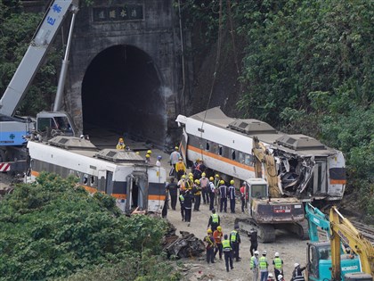 台鐵太魯閣號事故 前交通部次長懲戒判決記過1次