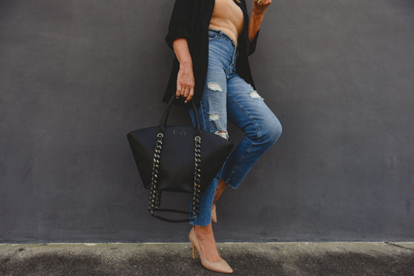 Eslla Seva Tote Matte Black