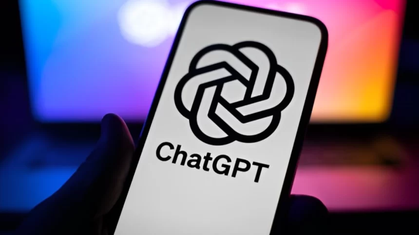 ChatGPT no telefone: novidade promete acessibilidade para quem não tem internet