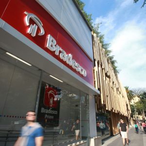 Foto de uma agência do Bradesco (BBDC4), cujas ações são recomendadas pelo Itaú BBA