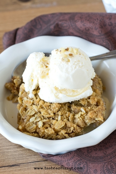 Amish Apple Crisp