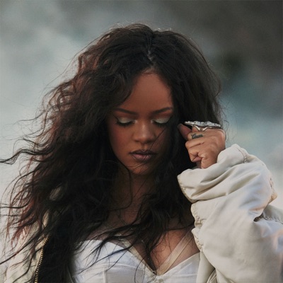 Écoutez Rihanna, regardez des vidéoclips, lisez la biographie, consultez les dates de tournée et plus encore !