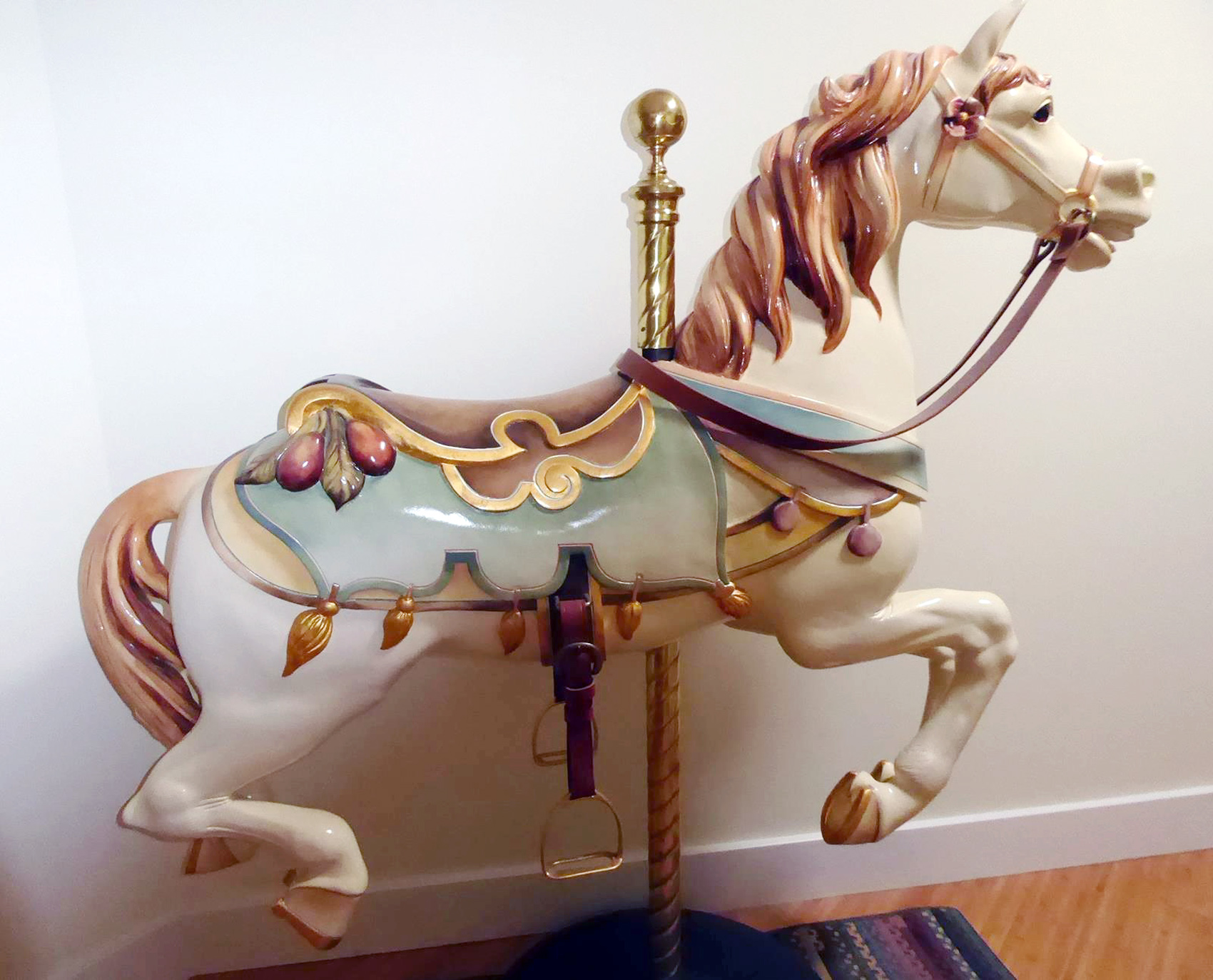 1902 Quassy E. Joy Morris Carousel Horse – SOLD | AntiqueCarousels.com