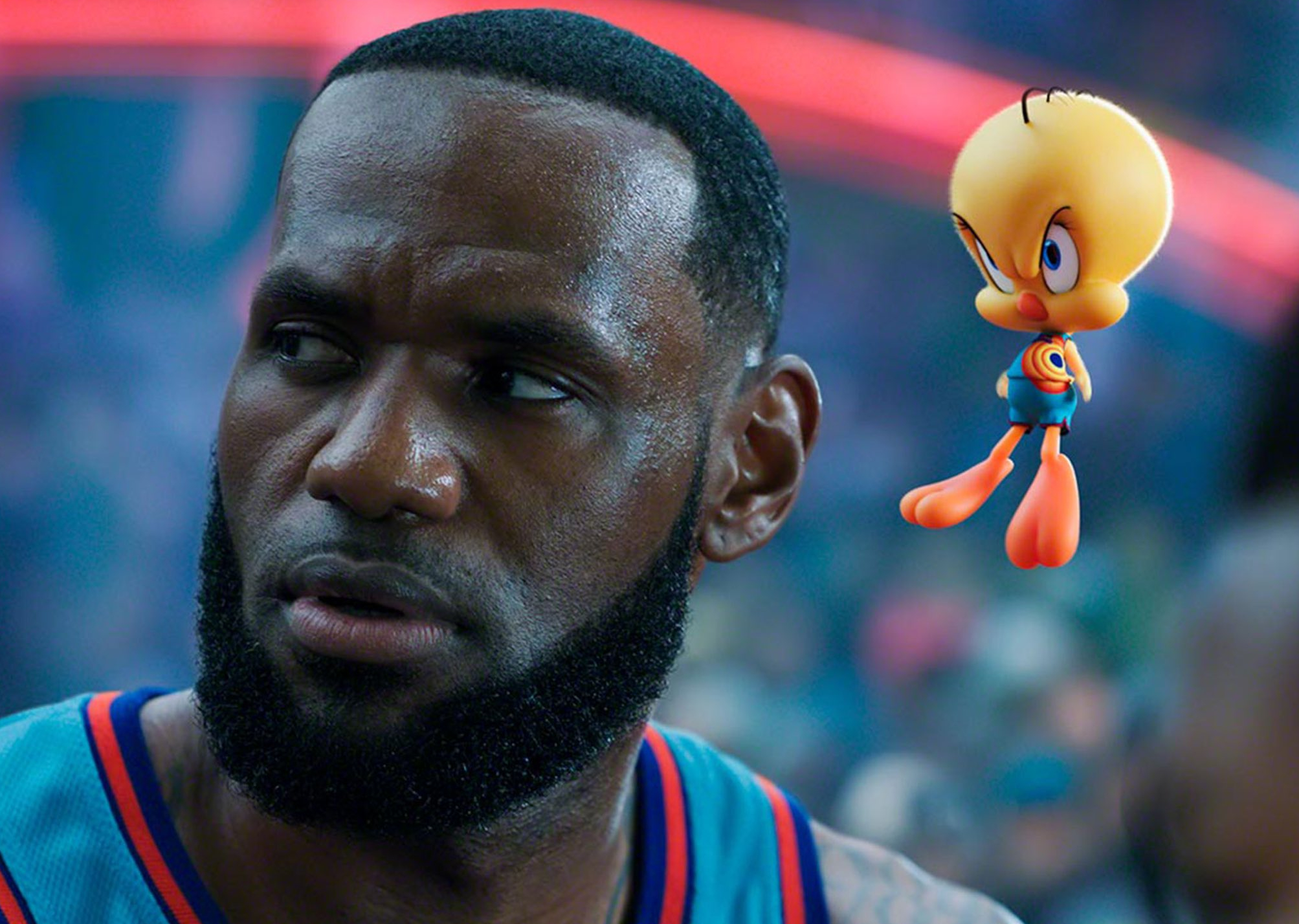 cena do filme Space Jam 2, com LeBron James