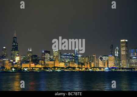 Chicago skyline at night Illinois USA  Stock Photo