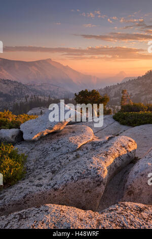 Sunset above Half Dome, viewed from Olmsted Point, Yosemite National Park, California, USA. Autumn (October) 2014. Stock Photo