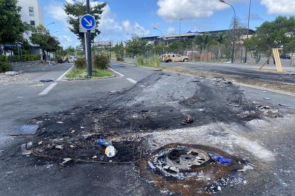 A Dumbéa, à proximité du Médipôle, le jeudi 23 mai 2024.