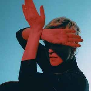 Robyn のアバター