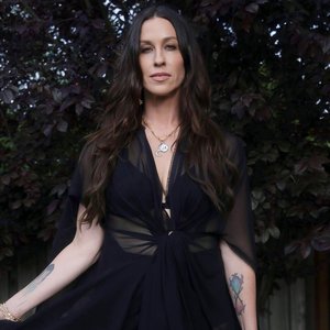 Alanis Morissette 的头像