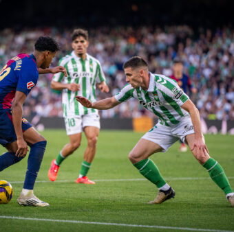 Mesmo sem marcar, Lamine Yamal protagonizou jogadas fantásticas contra o Betis. / Twitter @FCBarcelona_br