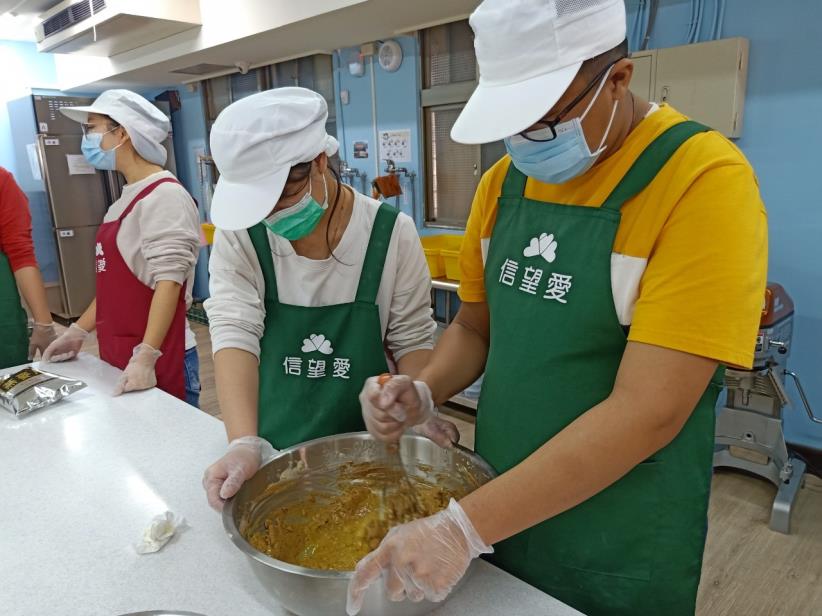 圓憨兒烘焙夢～作業能力培育計畫