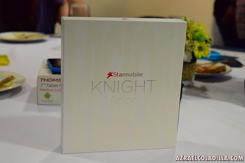 Unboxing: Starmobile Knight Vision with Digital TV 16GB (White) -  SRP PHP 7990 in Lazada #OnlineRevolution this Nov 11