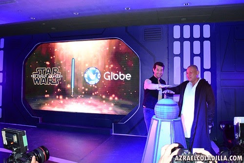 Globe x Star Wars: The Force Awakens mania in Manila 