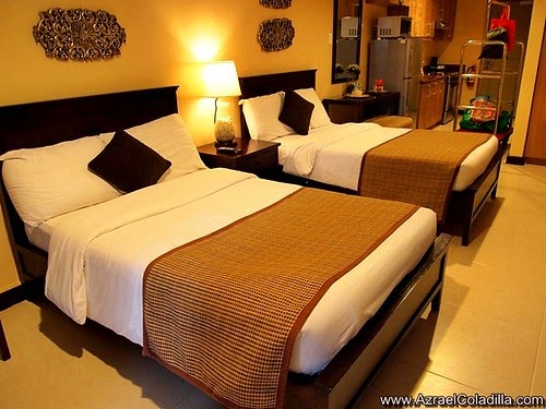 48% off special discount on 1st 100 bookers at Cross Winds Resort Suites Tagaytay (PHP 3,100)