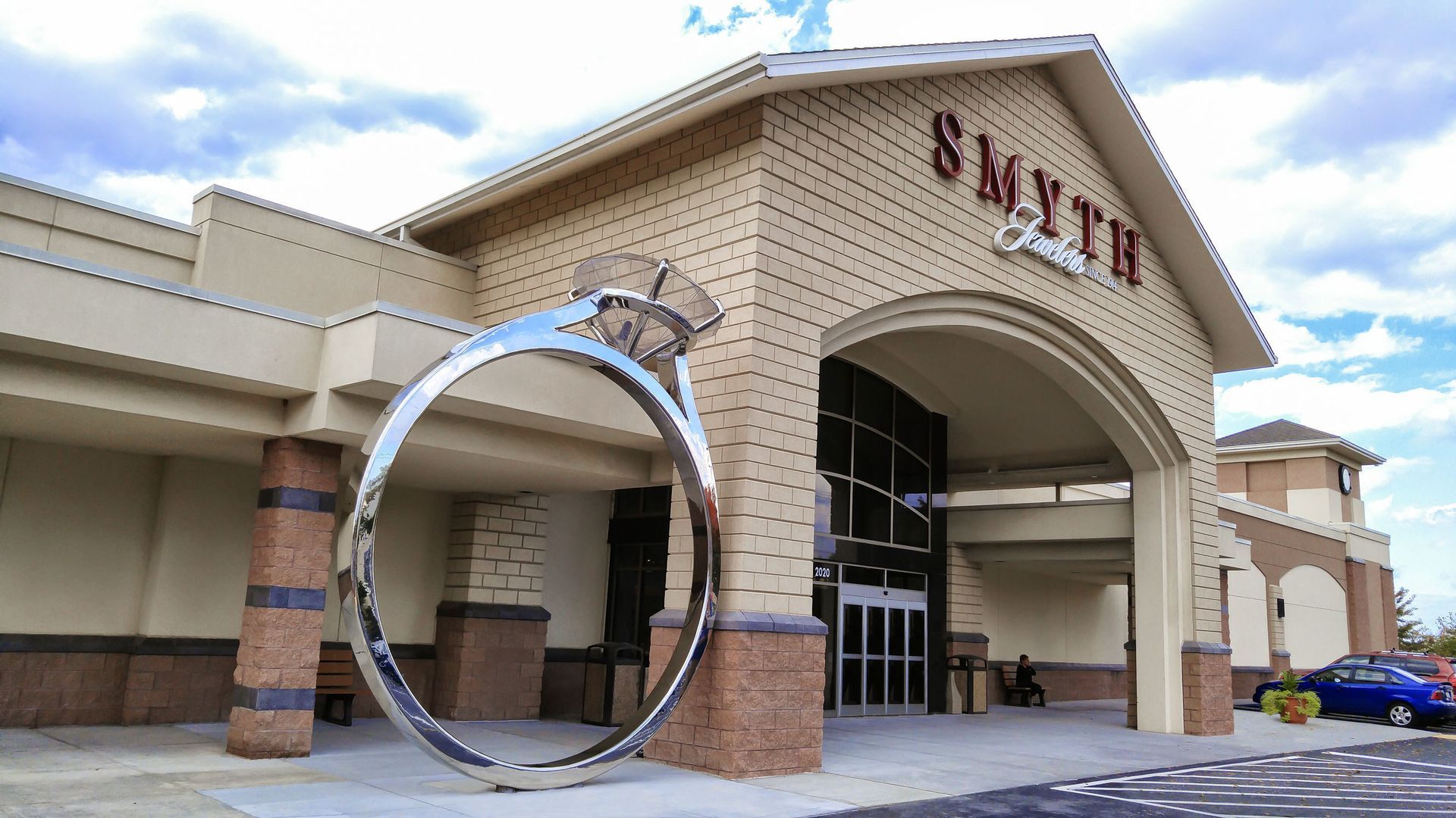 
World's Largest Engagement Ring, world record in Timonium, Maryland