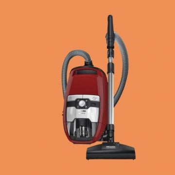 The Best Vacuum Cleaners For Dealing With Pet Hair