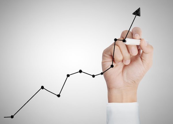 Hand drawing inclining line chart.