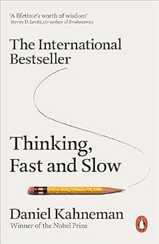 Paperback Thinking, Fast and Slow Book