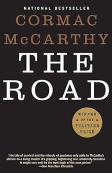Paperback The Road (Oprah's Book Club) Book