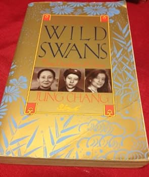 Paperback Wild Swans: Three Daughters of China Book