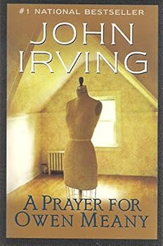 Paperback A Prayer for Owen Meany: A Novel (Ballantine Reader's Circle) Book