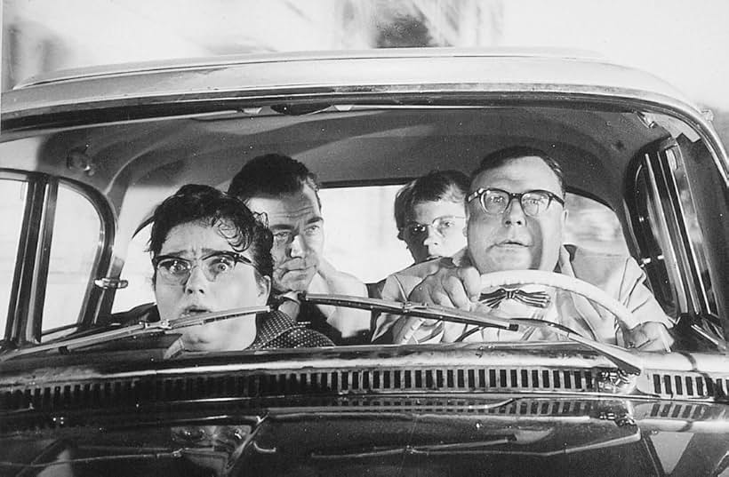 Heinz Erhardt, Peter Frankenfeld, and Trude Herr in Natürlich die Autofahrer (1959)