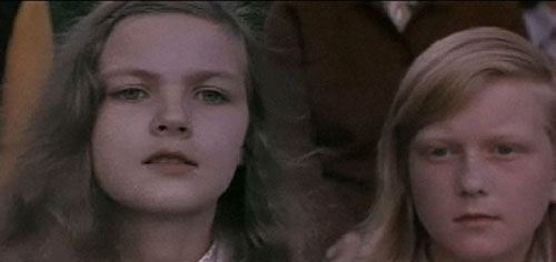 Lyudmila Dyakonova and Yelena Beznosikova in Samyy krasivyy kon (1977)