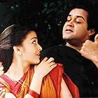 Mohanlal and Aishwarya Rai Bachchan in Iruvar (1997)