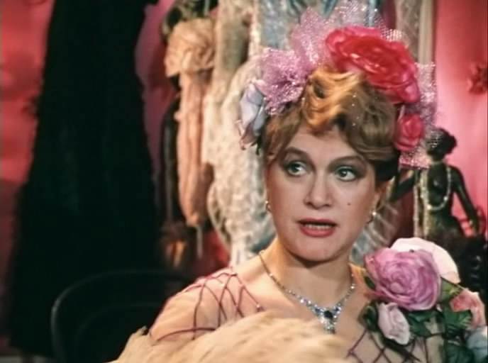 Valentina Talyzina in Ruanskaya deva po prozvishchu Pyshka (1989)