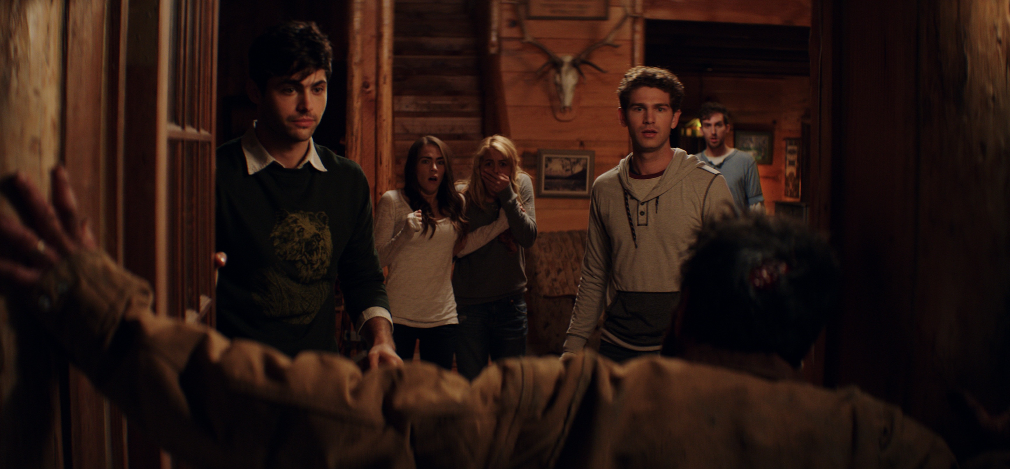 Dustin Ingram, Gage Golightly, Nadine Crocker, Randy Sean Schulman, Matthew Daddario, and Samuel Davis in Cabin Fever (2016)