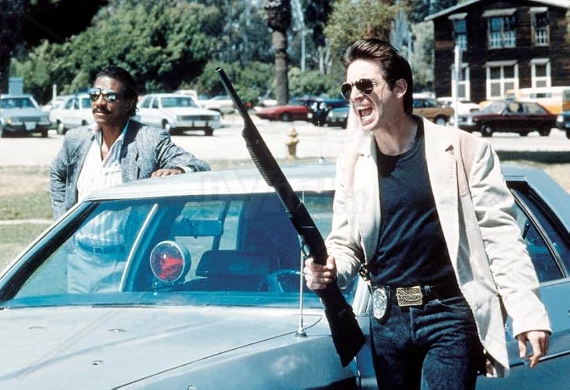 Robert Carradine and Billy Dee Williams in Number One with a Bullet (1987)