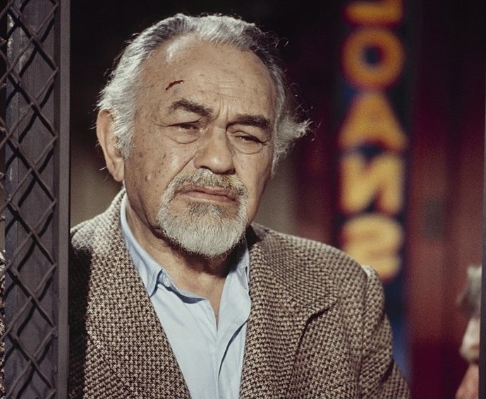 Edward G. Robinson in The Old Man Who Cried Wolf (1970)