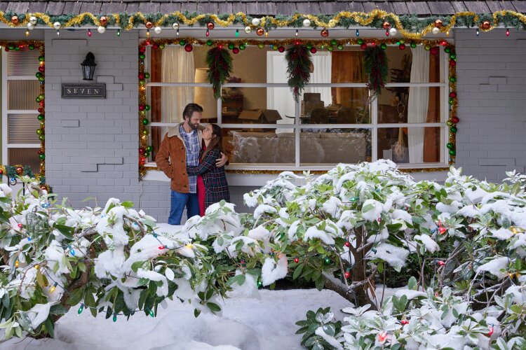 Erin Cahill and John Brotherton in Christmas on Cherry Lane (2023)