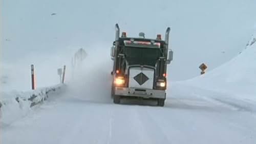 Ice Road Truckers: Trapped On Thin Ice