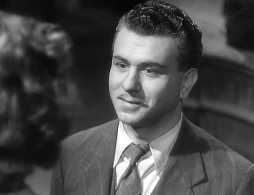 Gino Cervi in The Bigamist (1942)