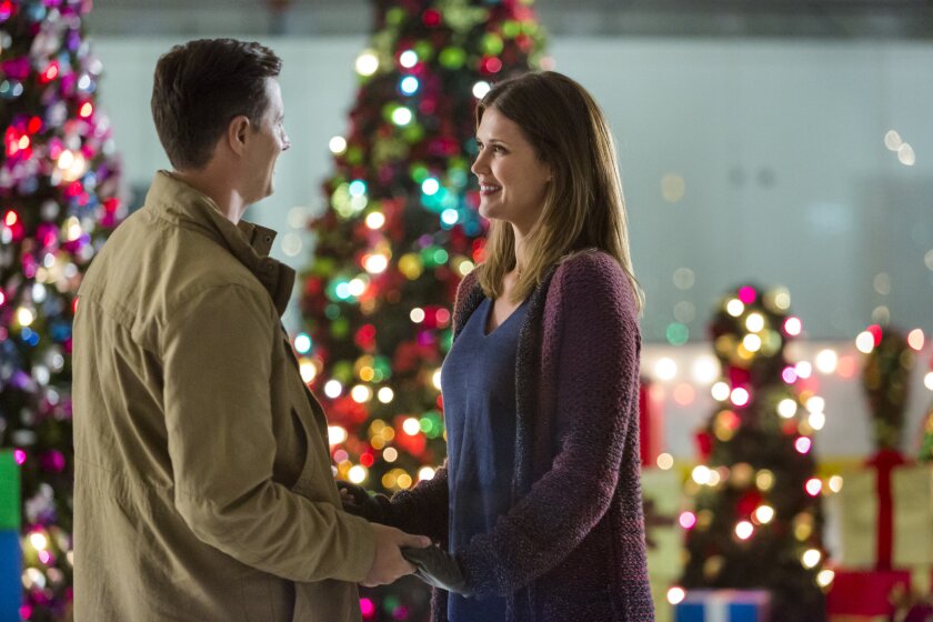 Sarah Lancaster and Brendan Penny in 'Tis the Season for Love (2015)