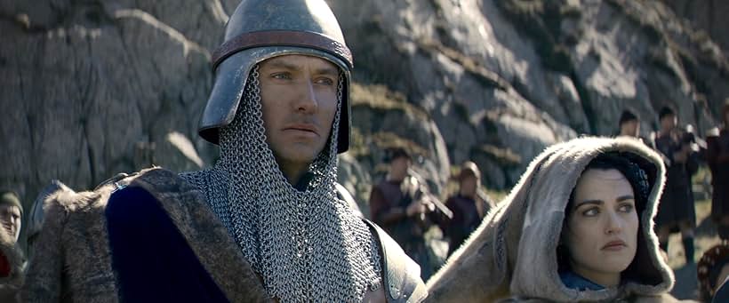 Jude Law and Katie McGrath in King Arthur: Legend of the Sword (2017)