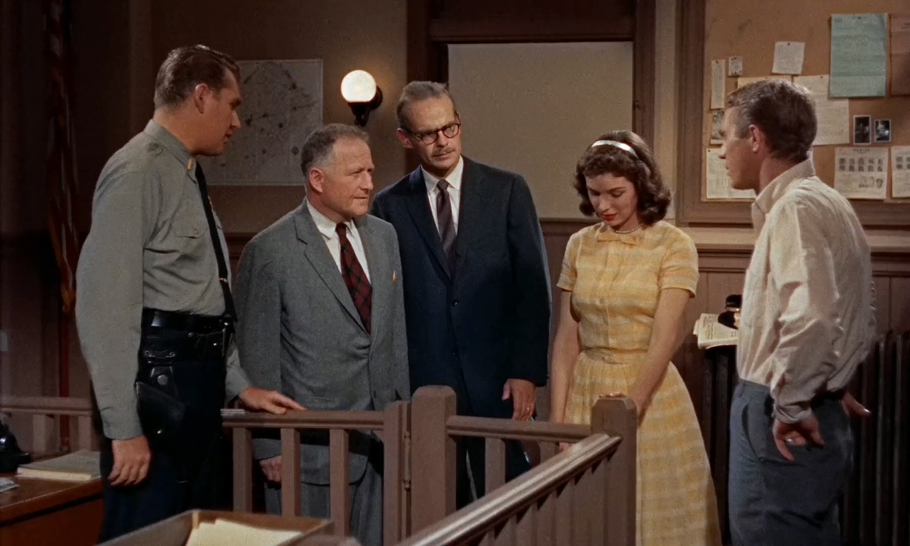 Steve McQueen, Aneta Corsaut, Earl Rowe, Elbert Smith, and Hugh Graham in The Blob (1958)